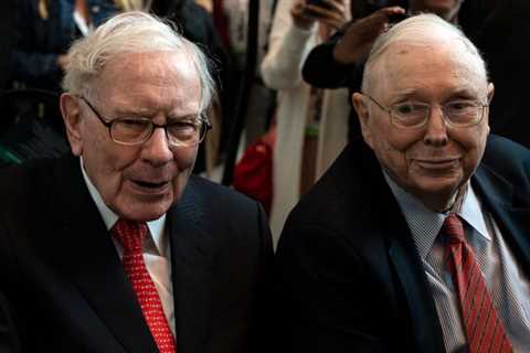 After expressing disbelief, Munger & Buffett bash ‘stupid, evil’ BTC