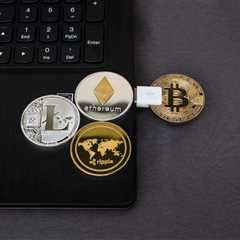 Bitcoin Price Breaks $123,000, Bullish Momentum Targets $125,000